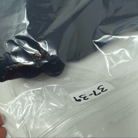 HD in Paris Navy Blue Maxi Dress Small - Picture 12 of 12